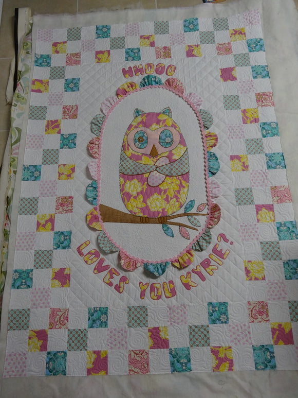 Whoooo Loves You Owl Baby Quilt