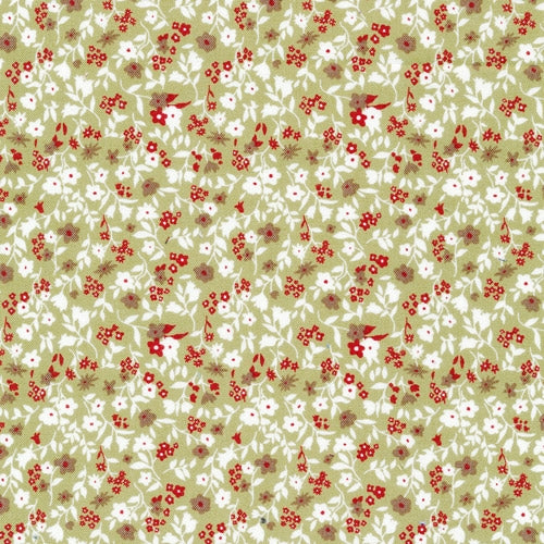 Classique - Red and White Flowers on Green 309