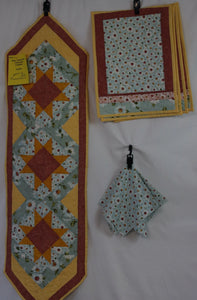 Quilted Daisy Tablesetting Set